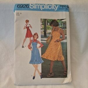 White Sleeveless Halter Sundress for Casual Wear